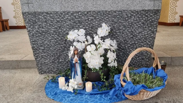 Maria Himmelfahrt mit Kräutersegnung (Foto: Redaktion Webseite) Maria Himmelfahrt mit Kräutersegnung (Foto: Redaktion Webseite)