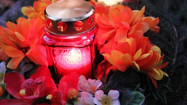 Allerseelen_Kerze (Foto: Redaktion Webseite) Allerseelen_Kerze (Foto: Redaktion Webseite)